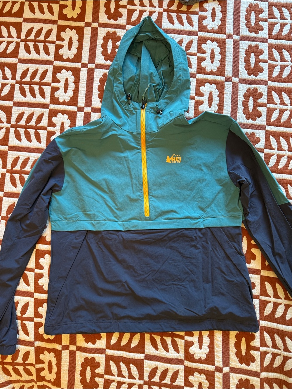 REI Teal and Navy Hooded Rain Pullover with Yellow Zip
